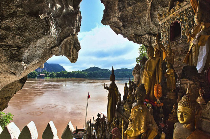 Grotte de Pak Ou Laos